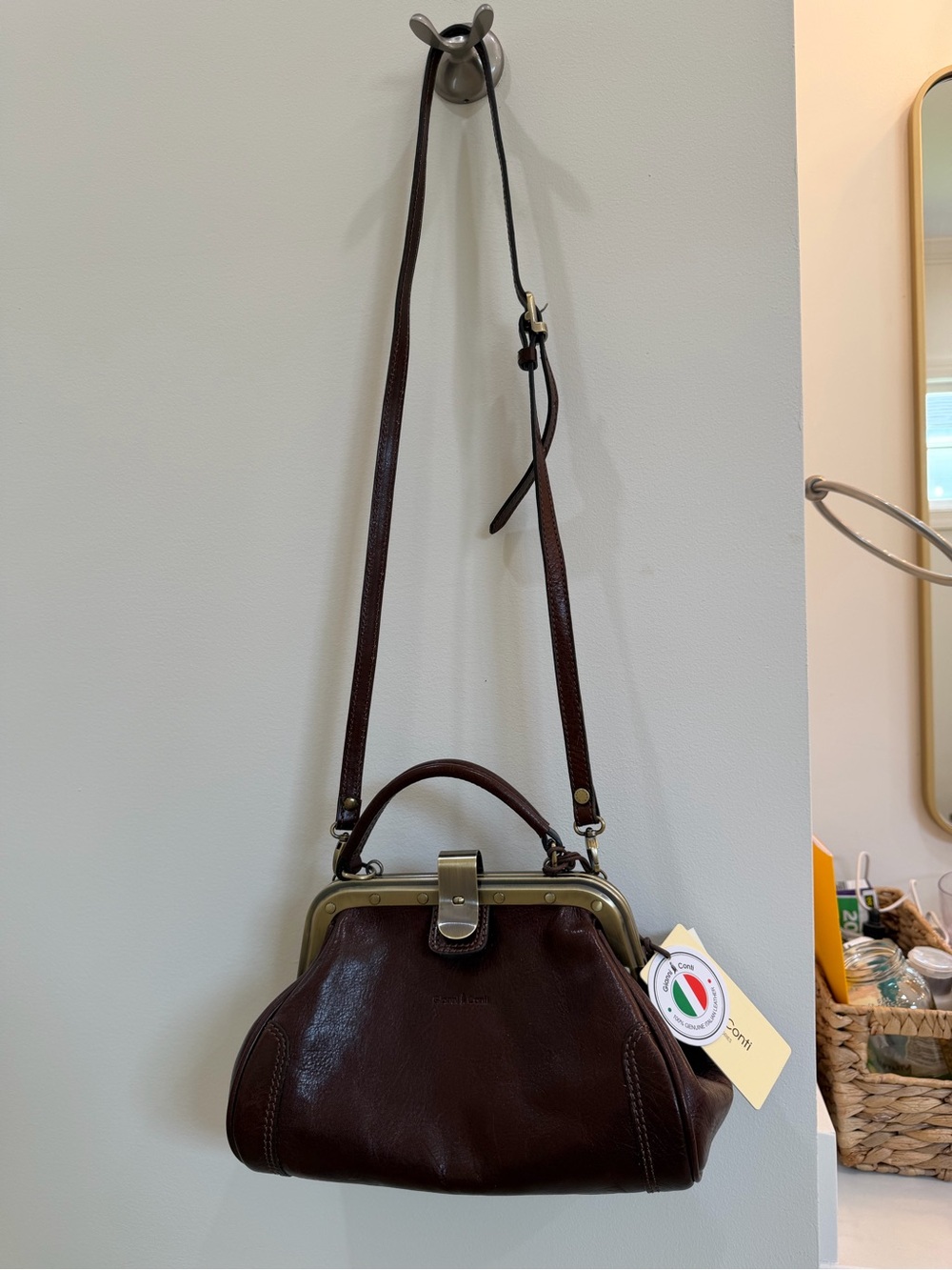 Classic Leather Frame Shoulder Bag - Dark Brown